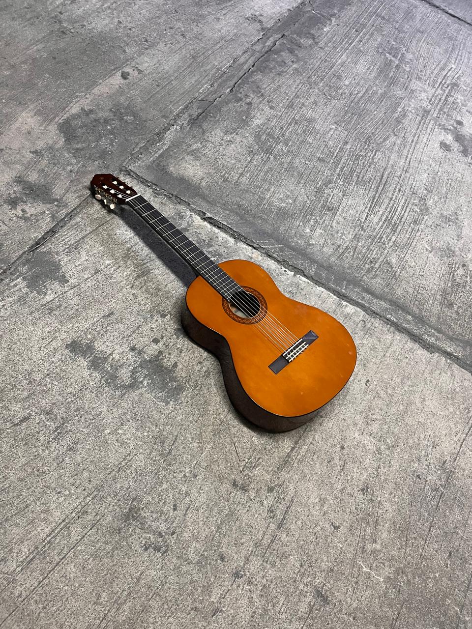 Guitarra Yamaha